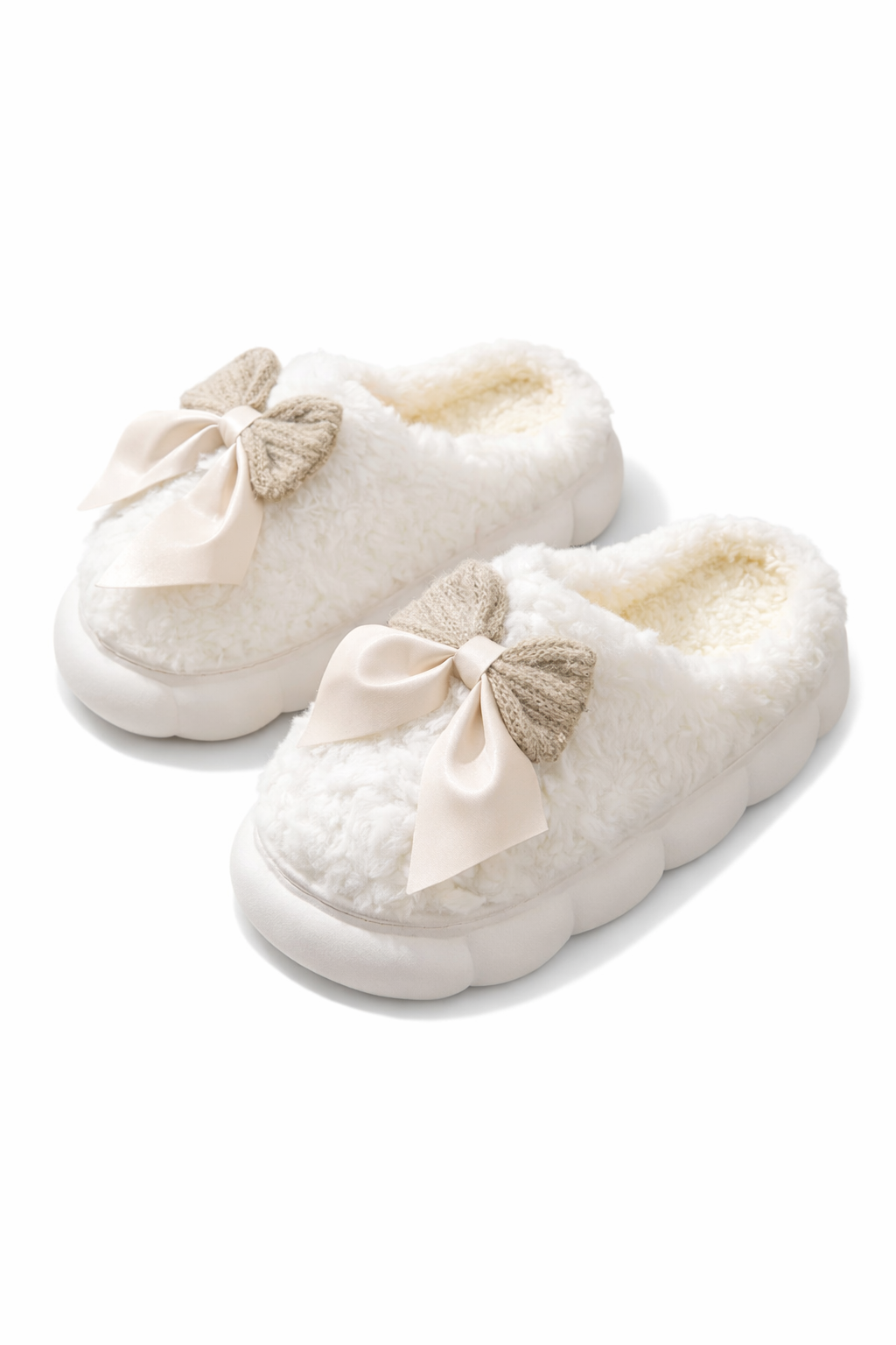 Chaussons femme blanc fourrés — doux et élégants pour la maison