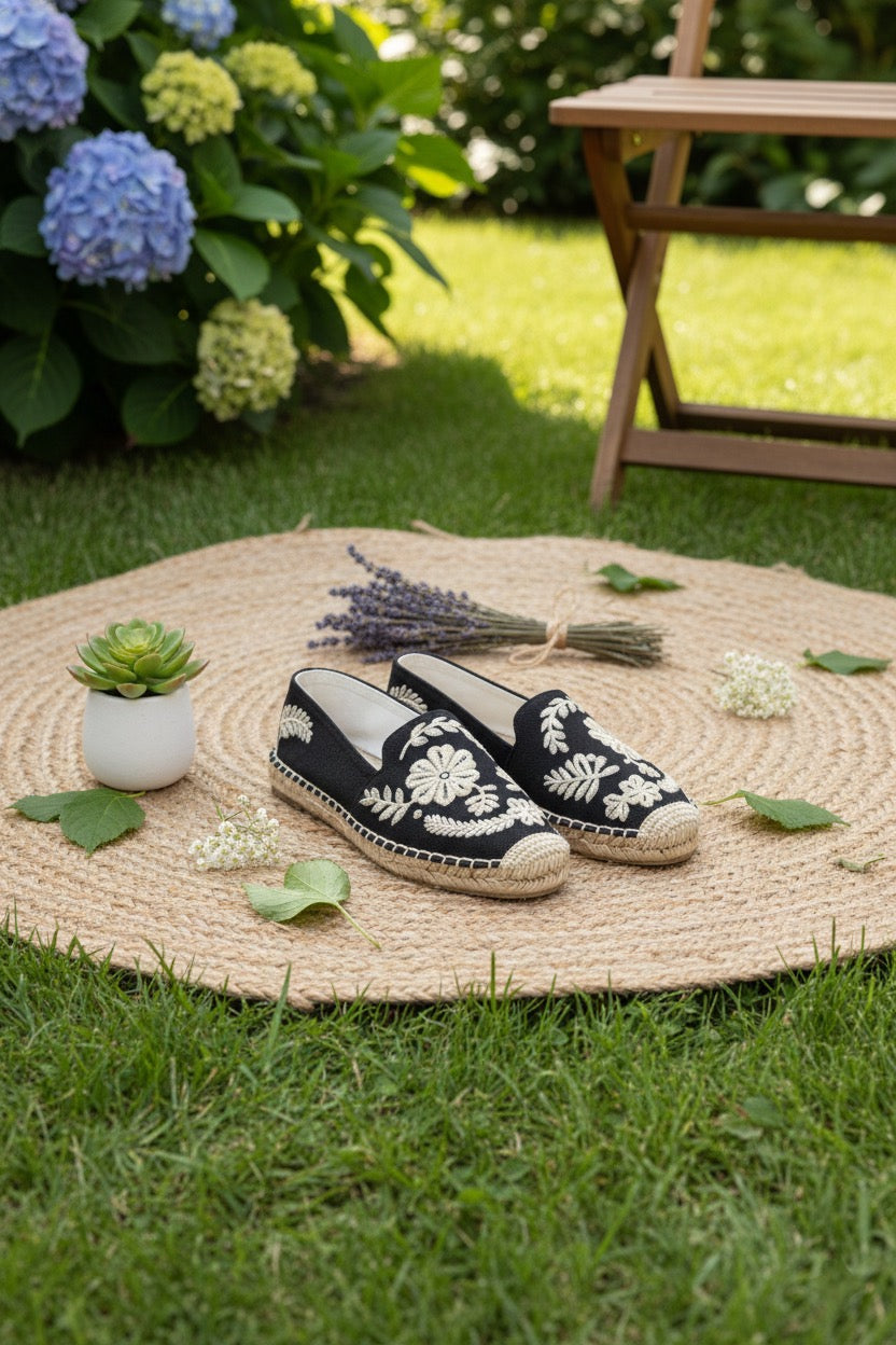 Espadrilles femme noires – confortables et élégantes