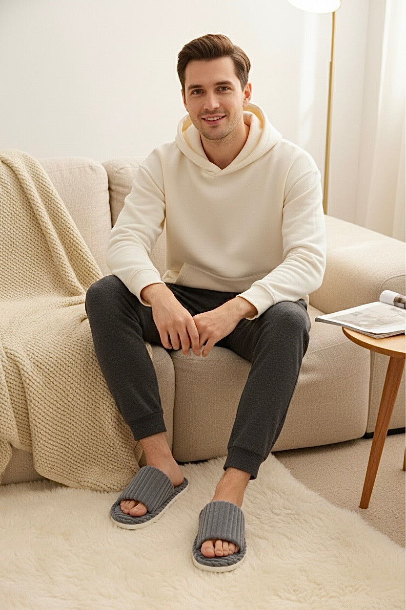 Chaussons homme gris – doux, confortables et légers