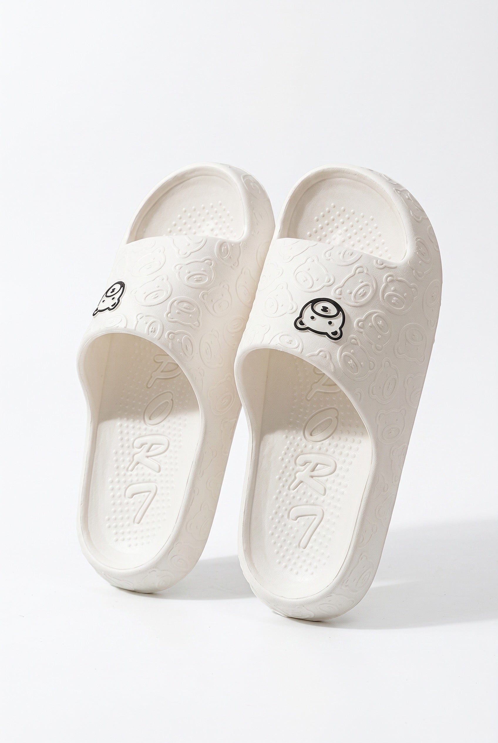 Pantoufles homme blanches – confort chaud et semelle antidérapante